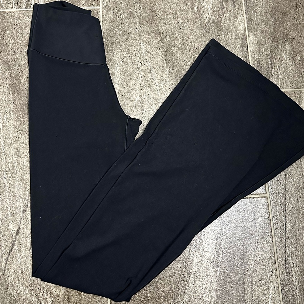 Black Aerie Crossover High Waisted Flare Legging *tall inseam*